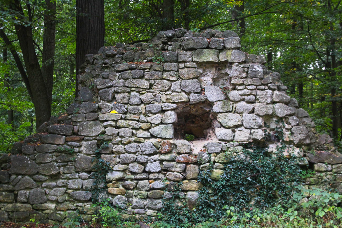 Gwiezdny Zamek Sternburg: magiczne miejsce koło Bolesławca