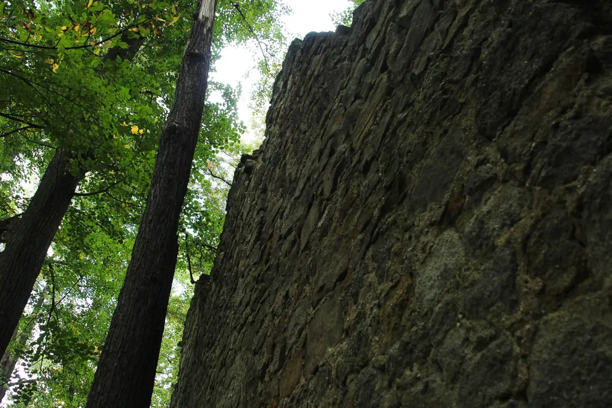 Gwiezdny Zamek Sternburg: magiczne miejsce koło Bolesławca