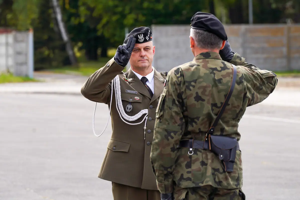 Uroczystość w 10 Brygadzie Kawalerii Pancernej w Świętoszowie