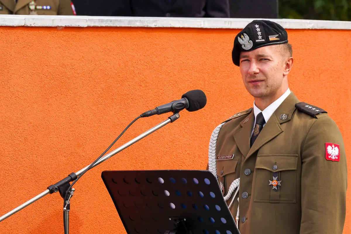 Uroczystość w 10 Brygadzie Kawalerii Pancernej w Świętoszowie