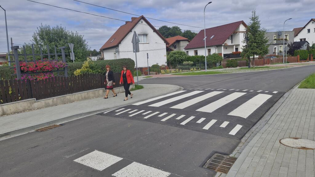 Ulica Mickiewicza w Nowogrodźcu