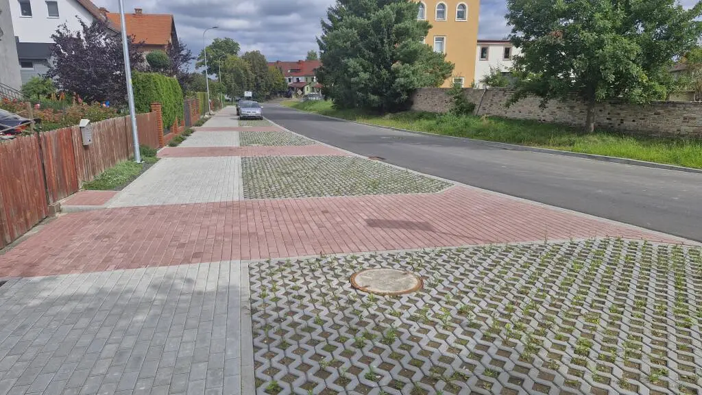 Ulica Mickiewicza w Nowogrodźcu