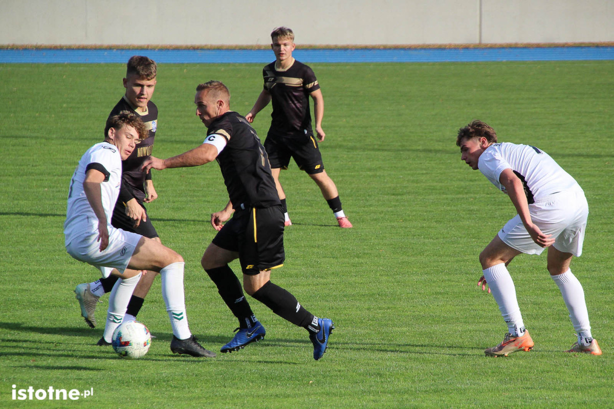 Galeria z meczu pucharowego BKS Bolesławiec - Chrobry Nowogrodziec - 24.09.2025 r.