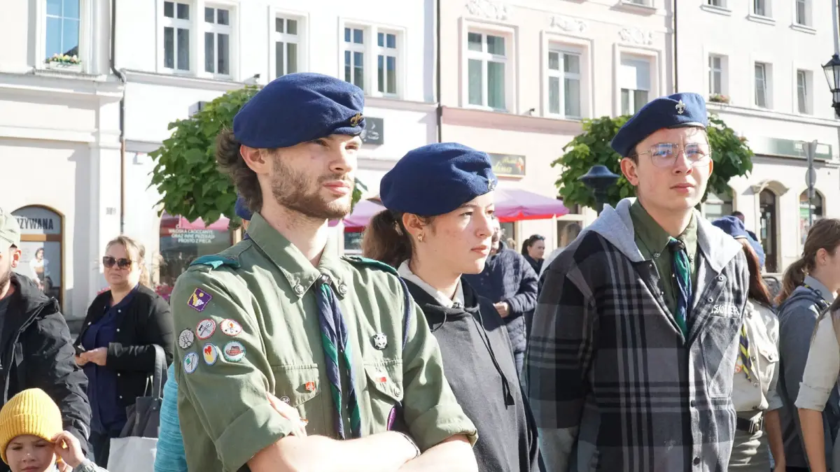 Uroczystość na bolesławieckim rynku