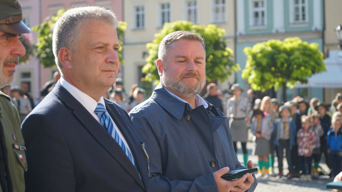 Uroczystość na bolesławieckim rynku