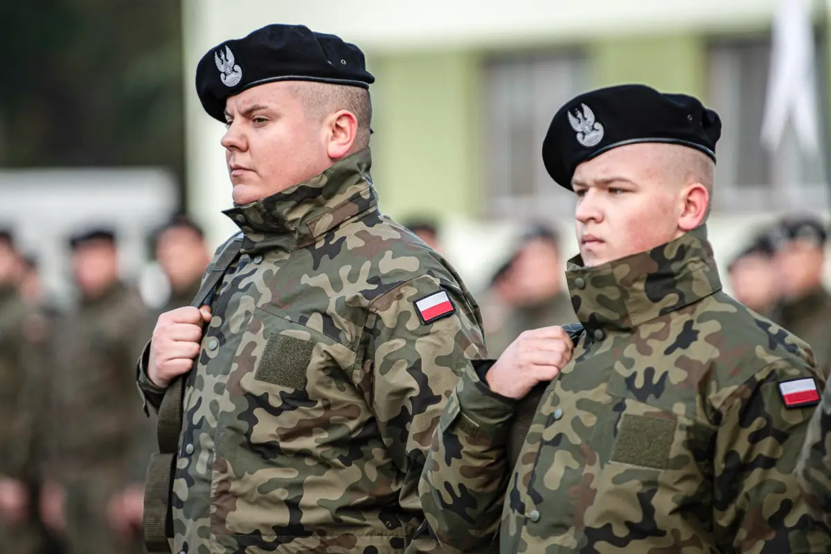 Uroczystość w 10 Brygadzie Kawalerii Pancernej w Świętoszowie