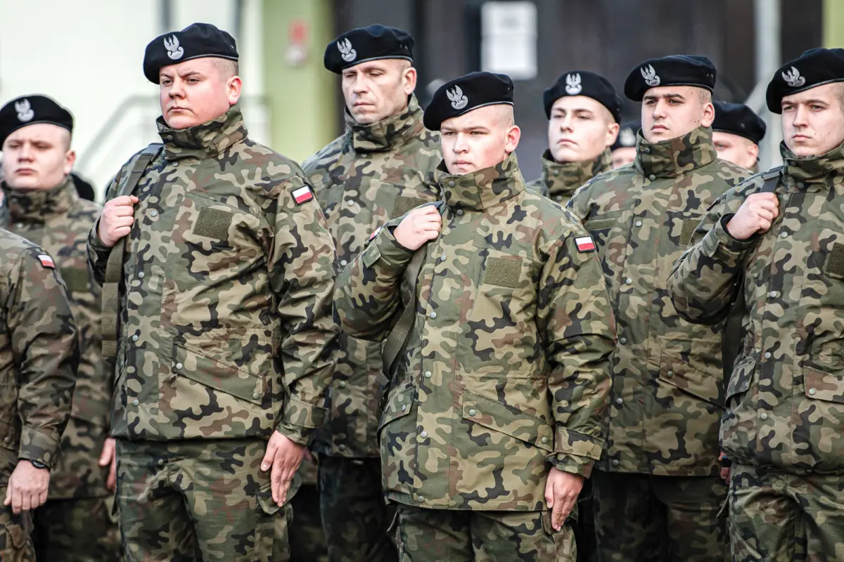 Uroczystość w 10 Brygadzie Kawalerii Pancernej w Świętoszowie