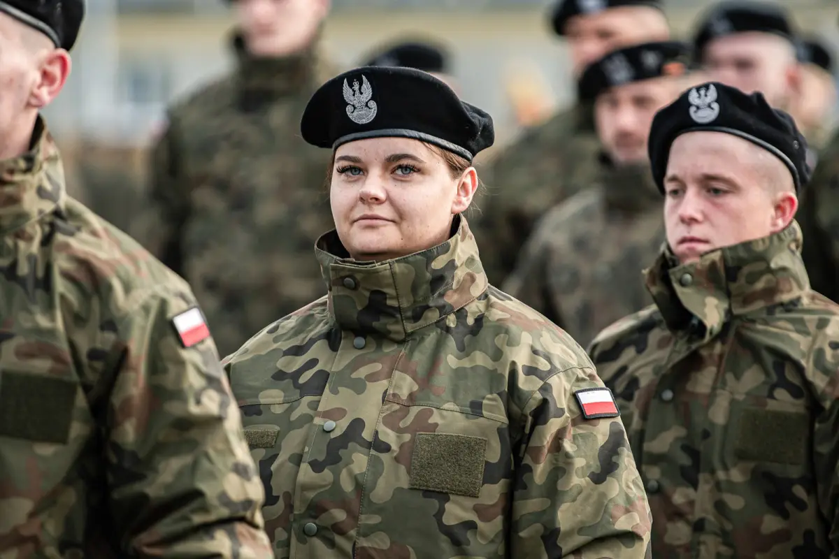 Uroczystość w 10 Brygadzie Kawalerii Pancernej w Świętoszowie