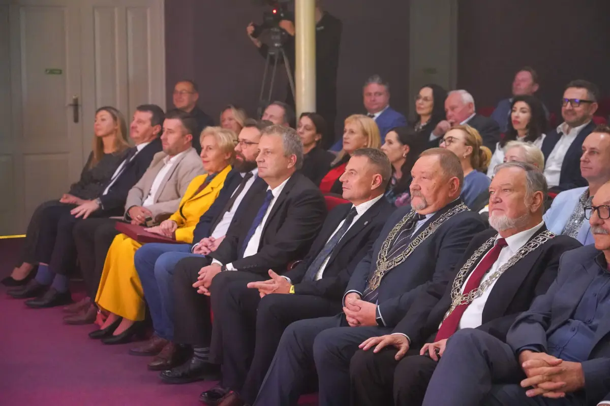 Uroczystość w Teatrze Starym w Bolesławcu