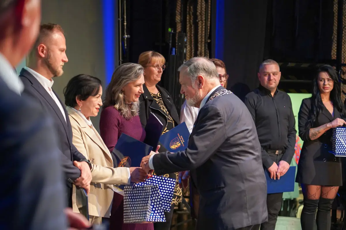 Uroczystość w Teatrze Starym w Bolesławcu