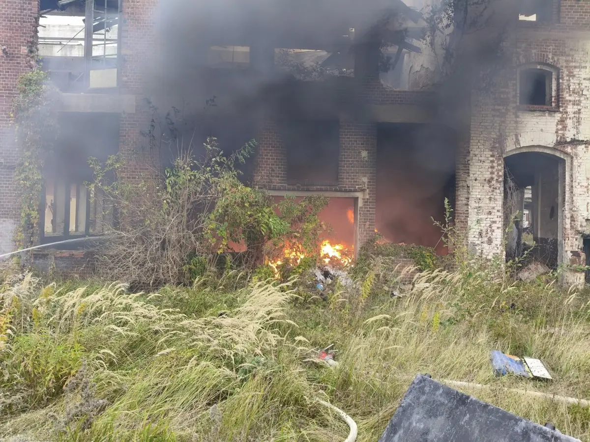 Пожежа в колишньому ливарному заводі з виробництва чавуну