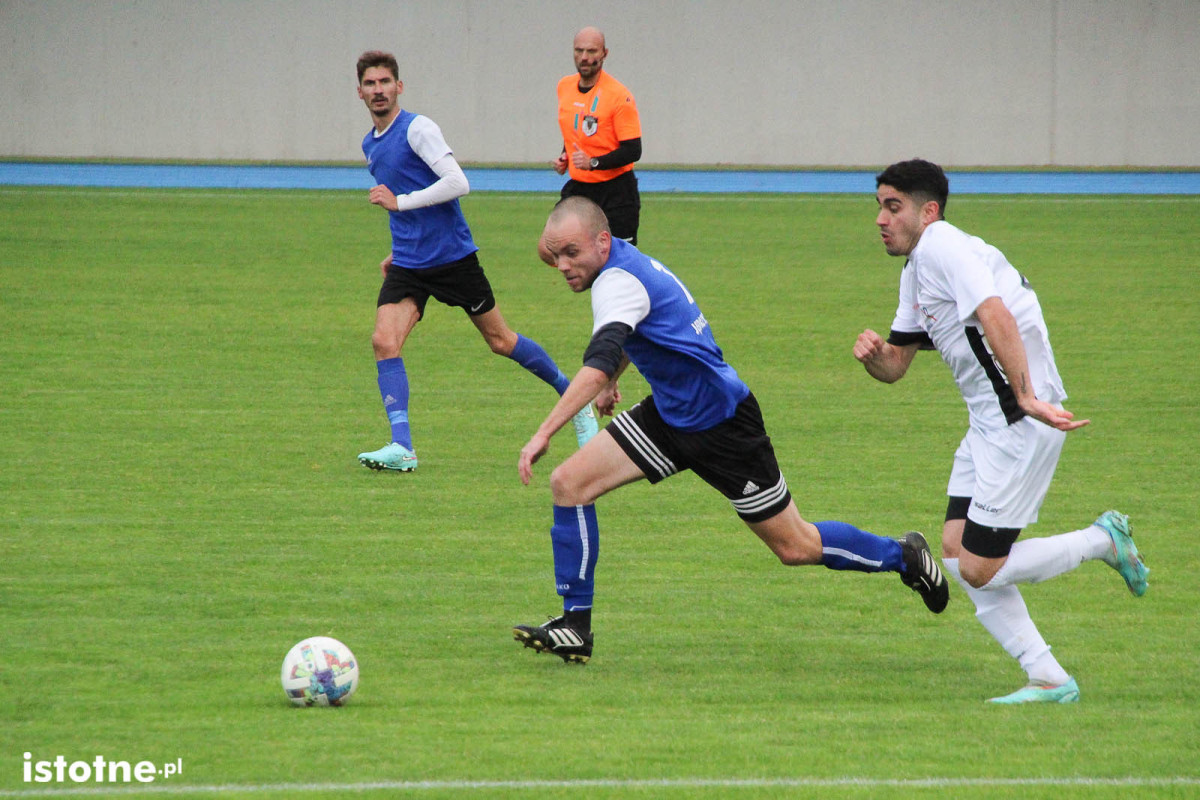 Galeria z meczu pucharowego BKS Bolesławiec - Apis Jędrzychowice - 15 października 2025