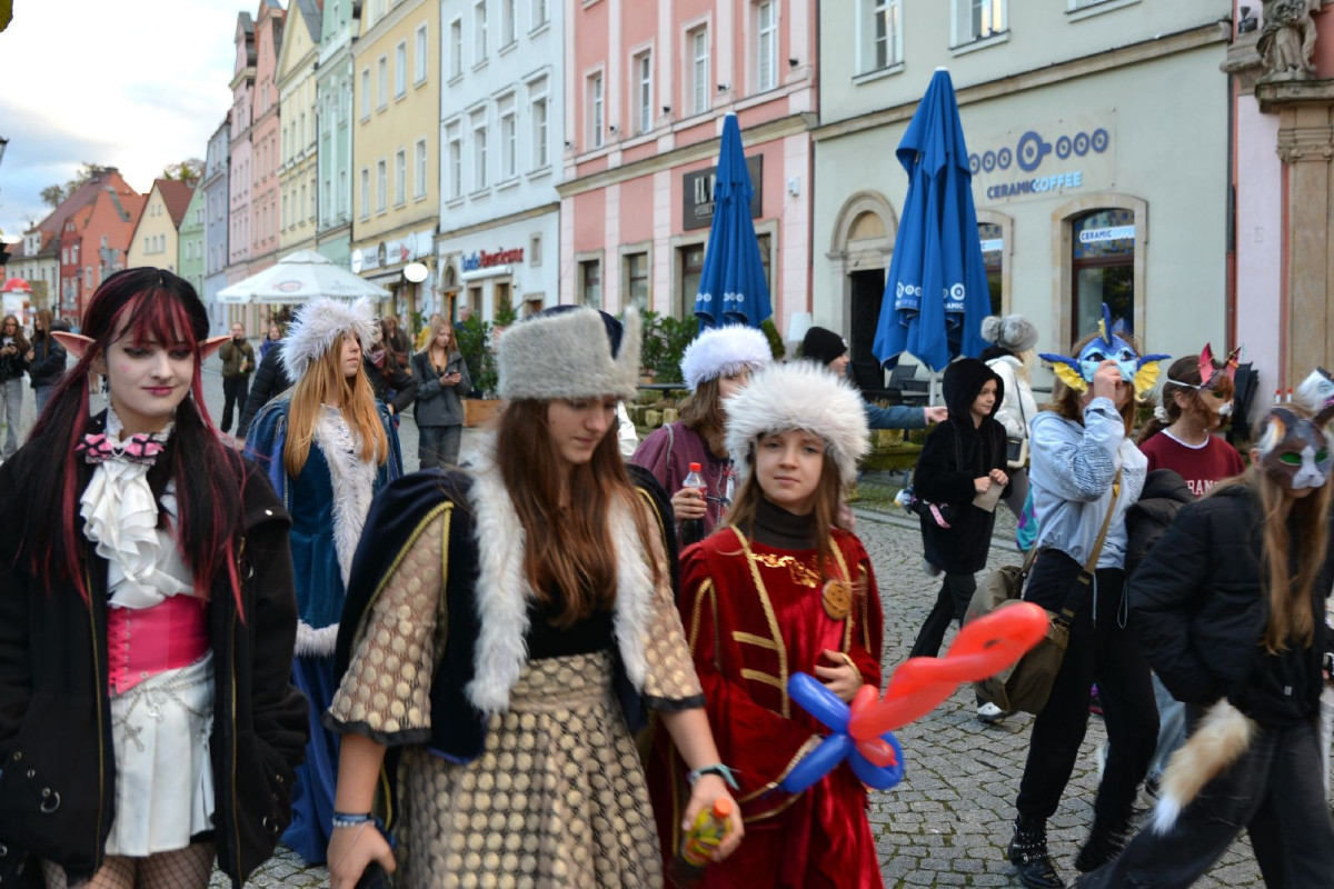 Cosplayerki i cosplayerzy