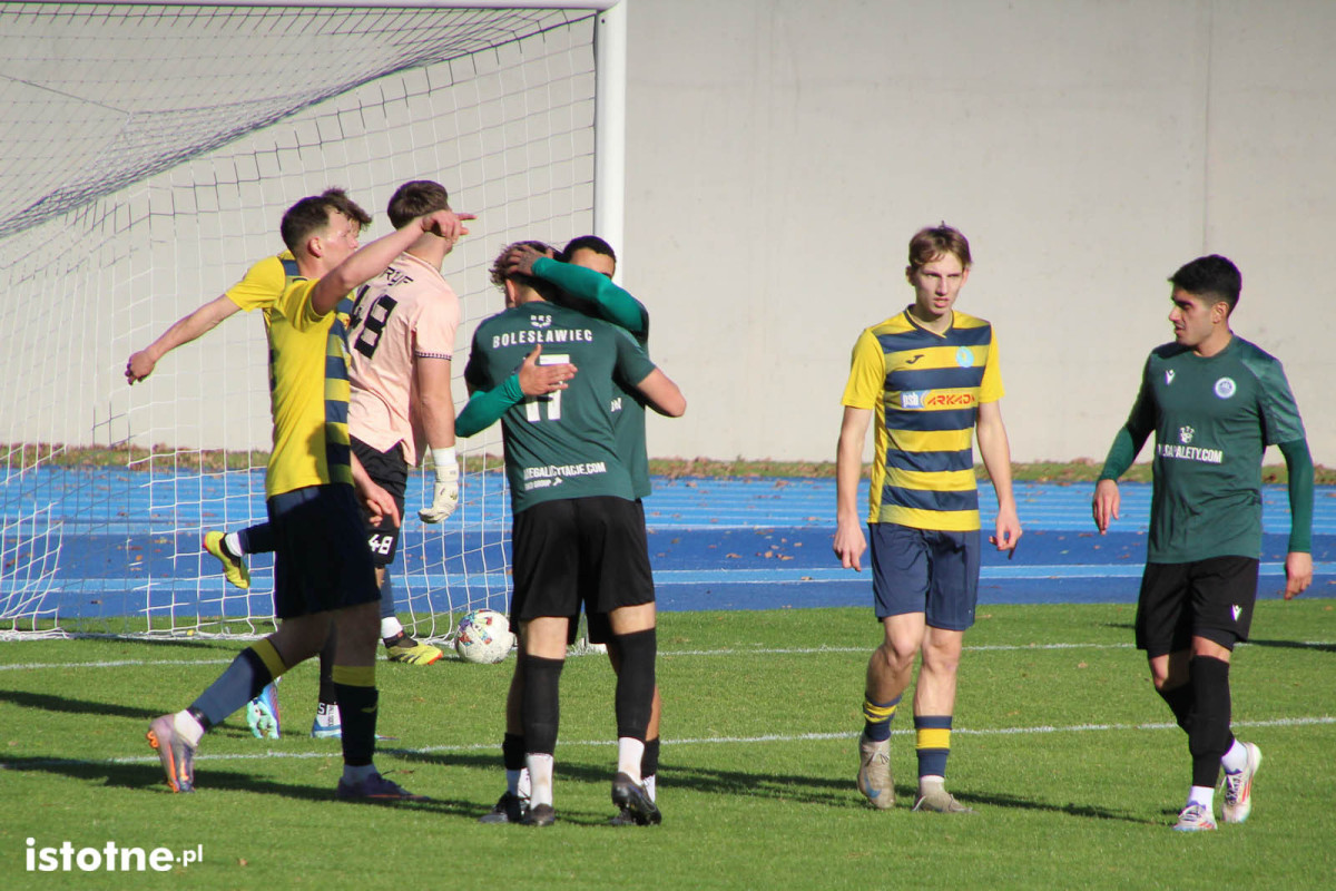 Galeria z meczu BKS Bolesławiec - Gryf Gryfów Śląski - 18 października 2025