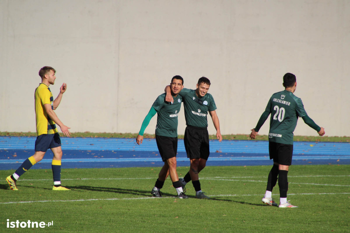 Galeria z meczu BKS Bolesławiec - Gryf Gryfów Śląski - 18 października 2025