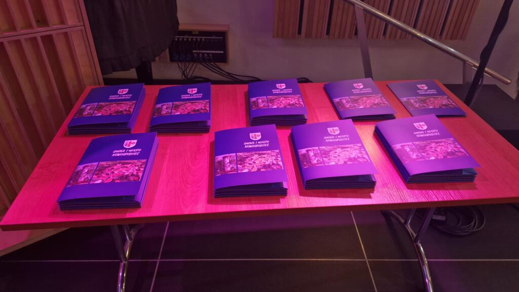 Uroczystość w Nowogrodźcu