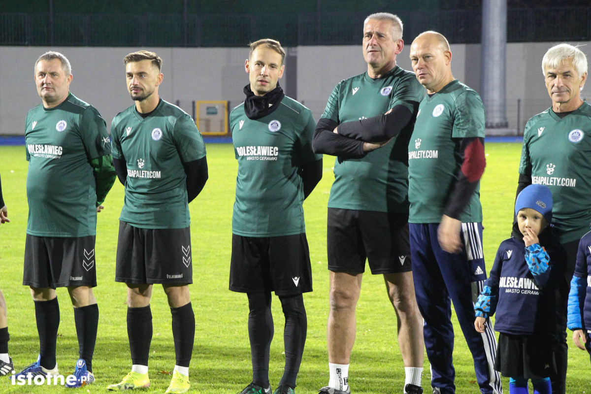 Wyjątkowy wieczór przy Spółdzielczej. Podziękowania, wspomnienia i mecz piłkarskich gwiazd