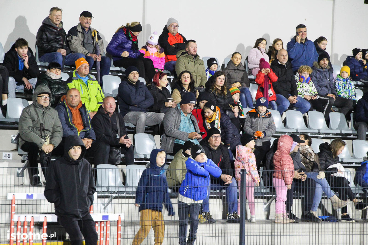 Wyjątkowy wieczór przy Spółdzielczej. Podziękowania, wspomnienia i mecz piłkarskich gwiazd