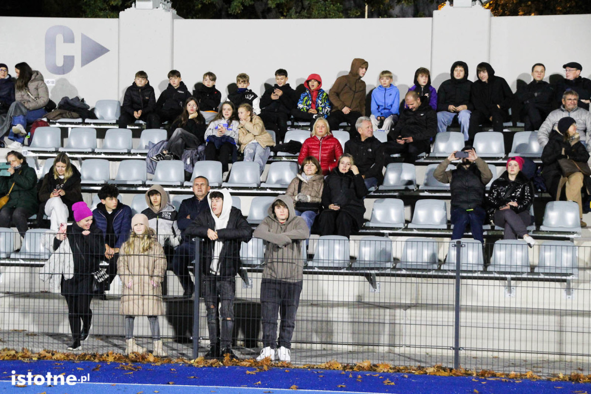 Wyjątkowy wieczór przy Spółdzielczej. Podziękowania, wspomnienia i mecz piłkarskich gwiazd