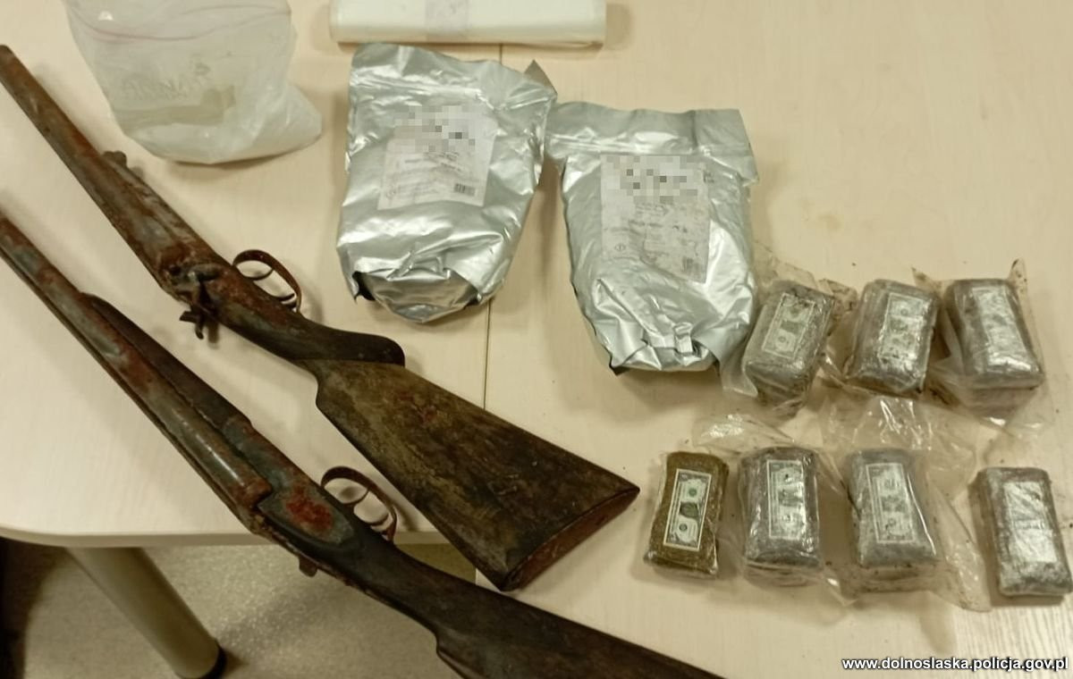 Ponad 2,5 tony marihuany i 400 kg amfetaminy... Rozbite międzynarodowe grupy przestępcze