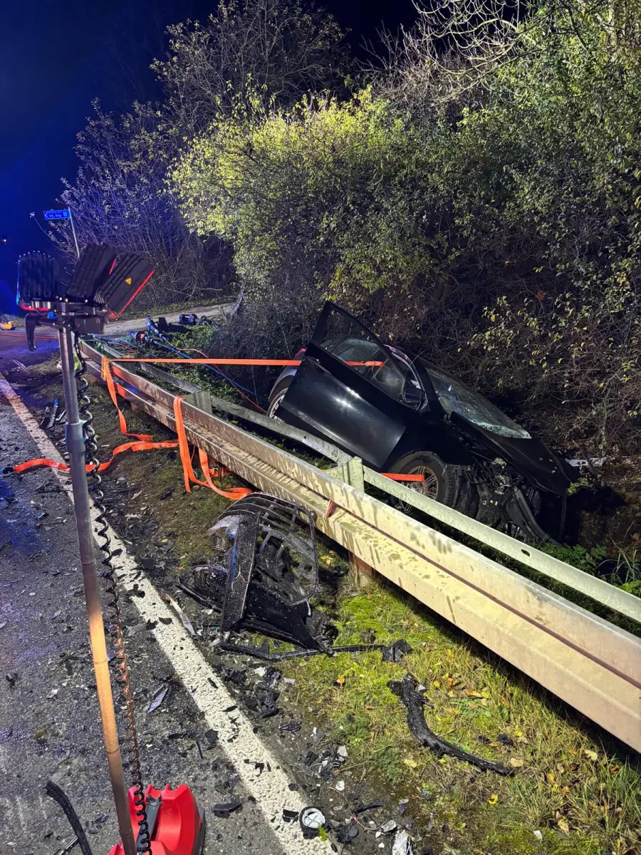 Wypadek na drodze wojewódzkiej 328