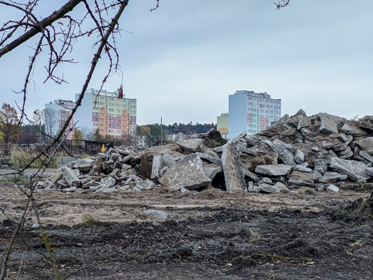 Prace budowlane przy ulicy Staroszkolnej