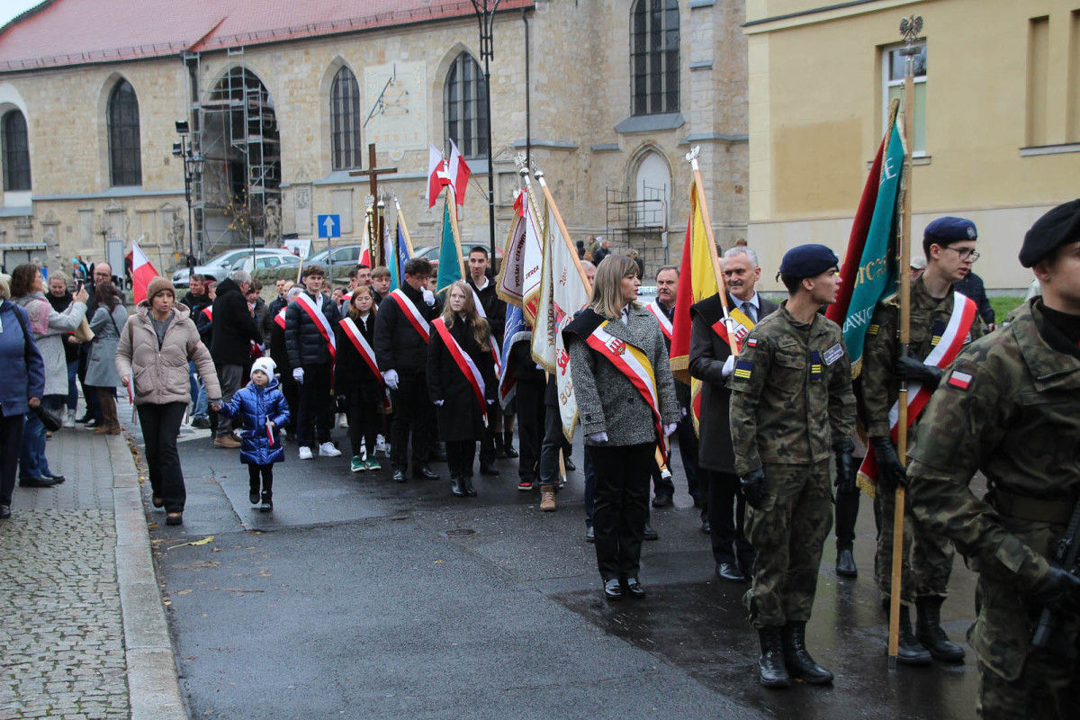 Mieszkańcy miasta i powiatu na Narodowym Święcie Niepodległości - 11 listopada 2025 r.