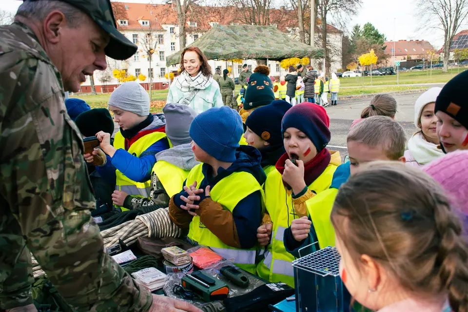 Dzień Otwartych Koszar w 23 Śląskim Pułku Artylerii w Bolesławcu