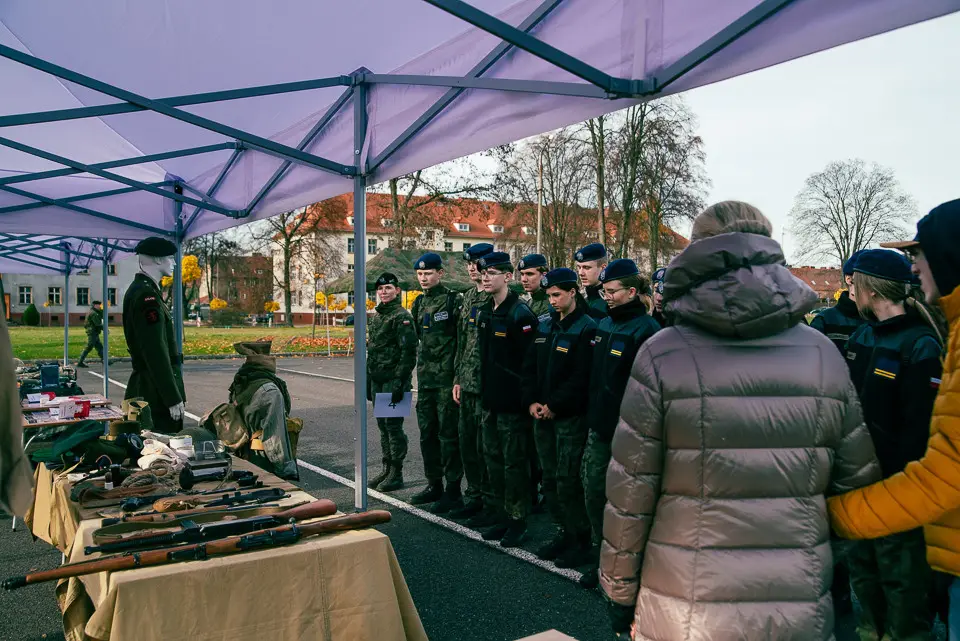 Dzień Otwartych Koszar w 23 Śląskim Pułku Artylerii w Bolesławcu