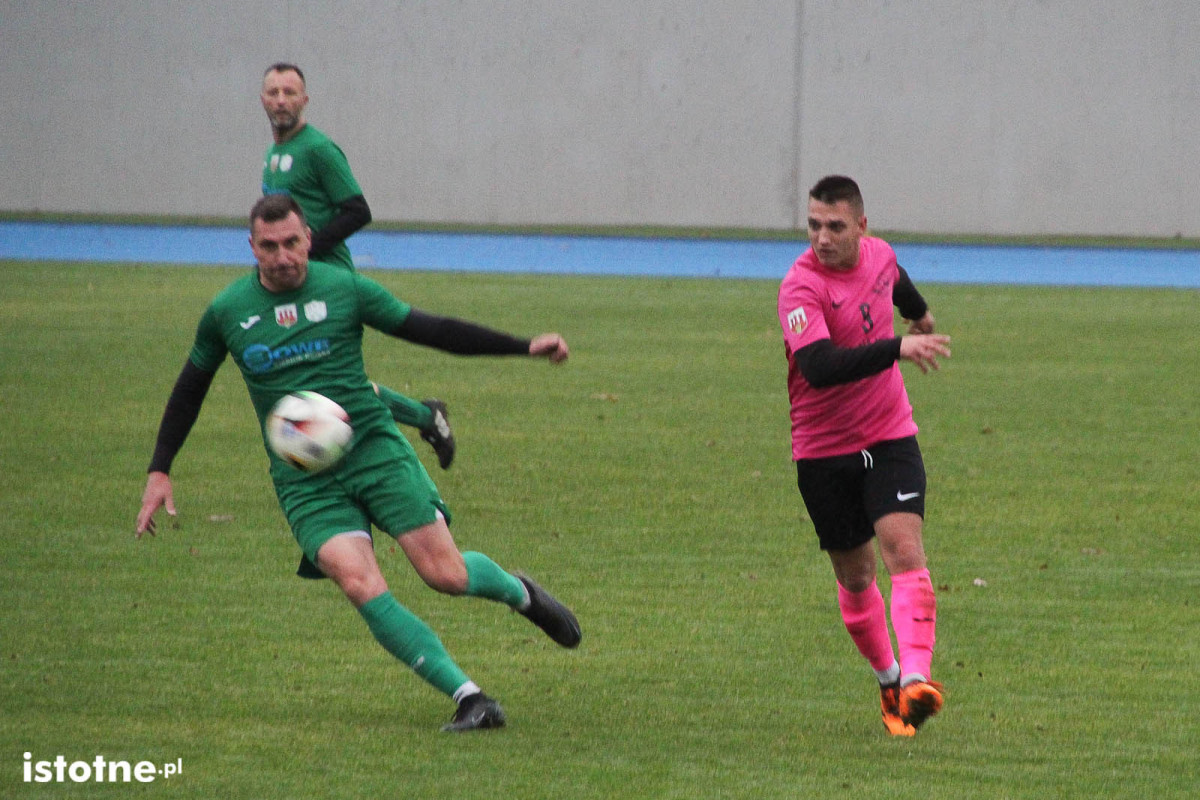 Galeria z meczu Kolonia Bolesławiec - BKS II Bolesławiec - 15 listopada 2025