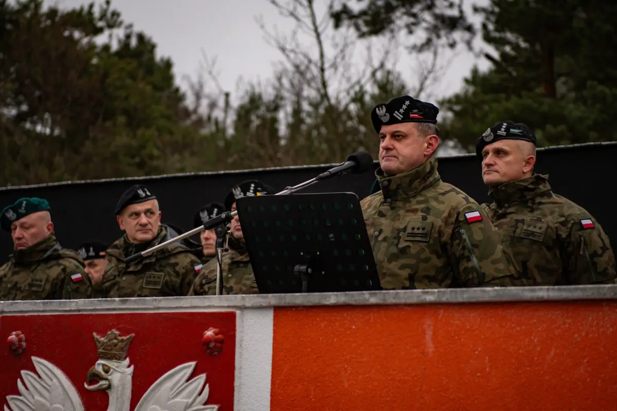 Uroczystość w 10 Brygadzie Kawalerii Pancernej w Świętoszowie