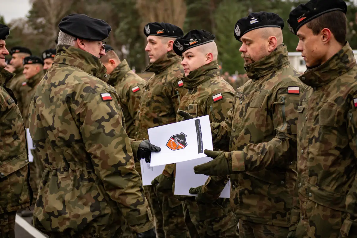 Uroczystość w 10 Brygadzie Kawalerii Pancernej w Świętoszowie
