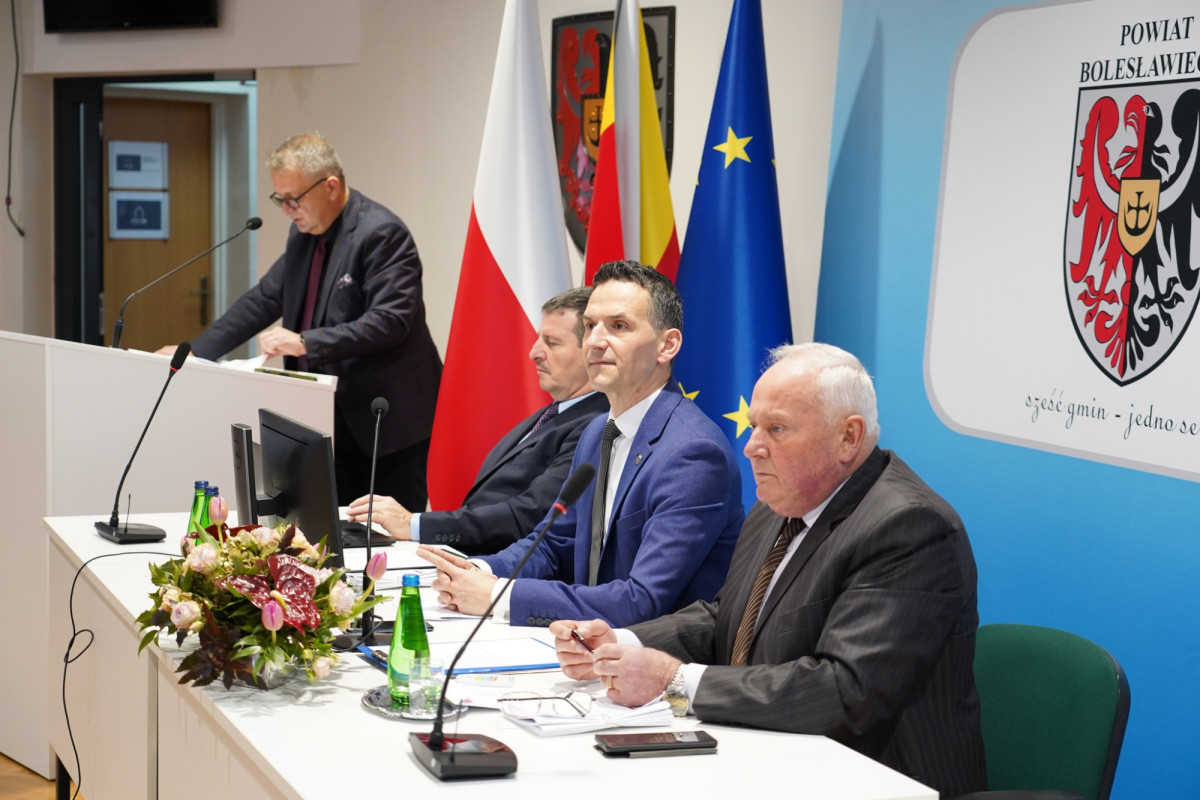 Listopadowa sesja Rady Powiatu Bolesławieckiego
