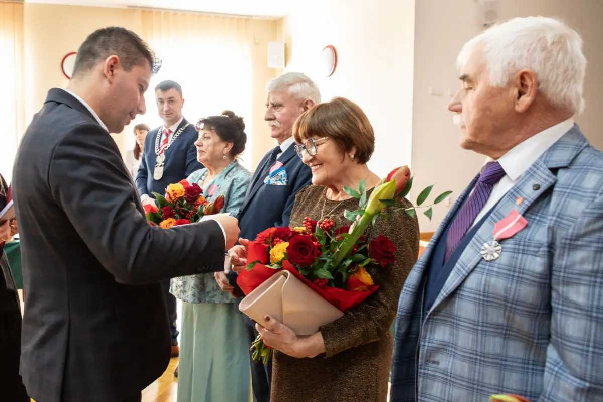 Uroczystość wręczenia medali