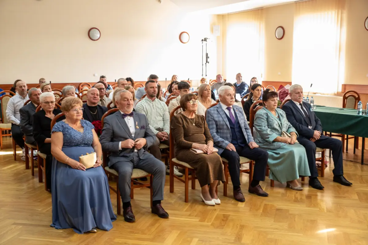 Uroczystość wręczenia medali
