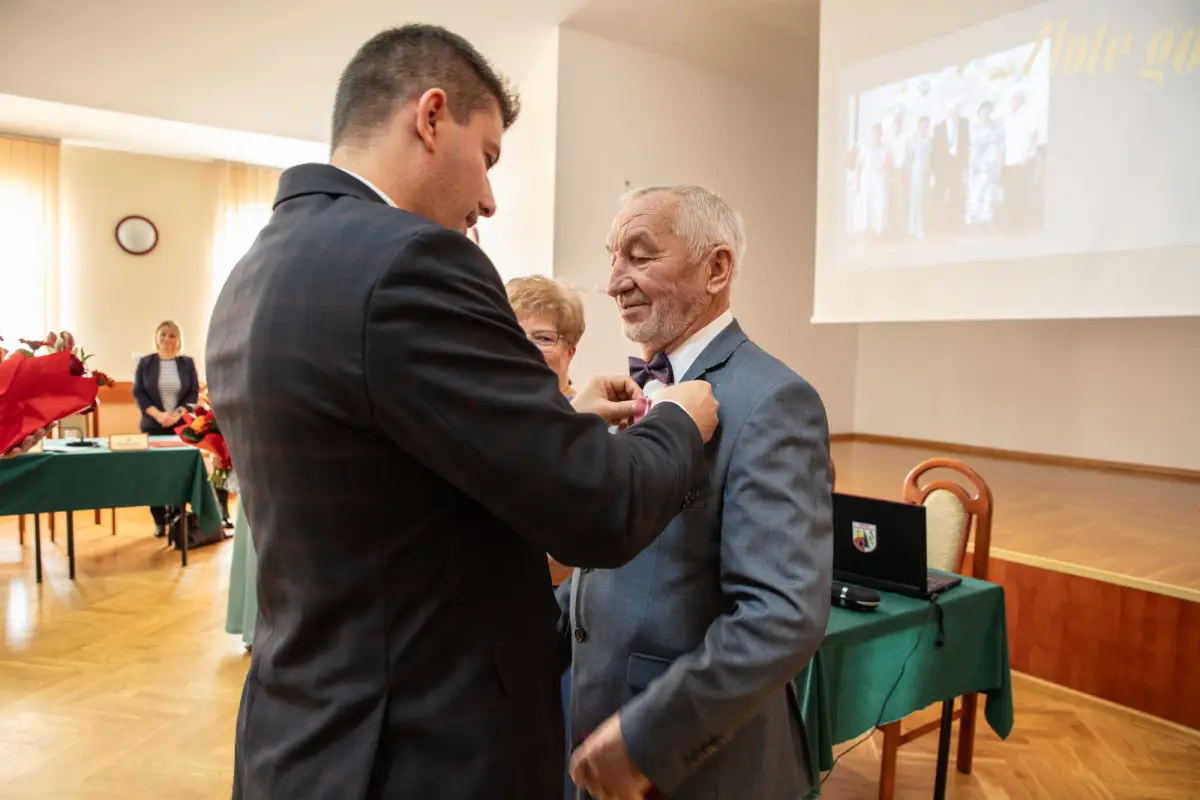 Uroczystość wręczenia medali