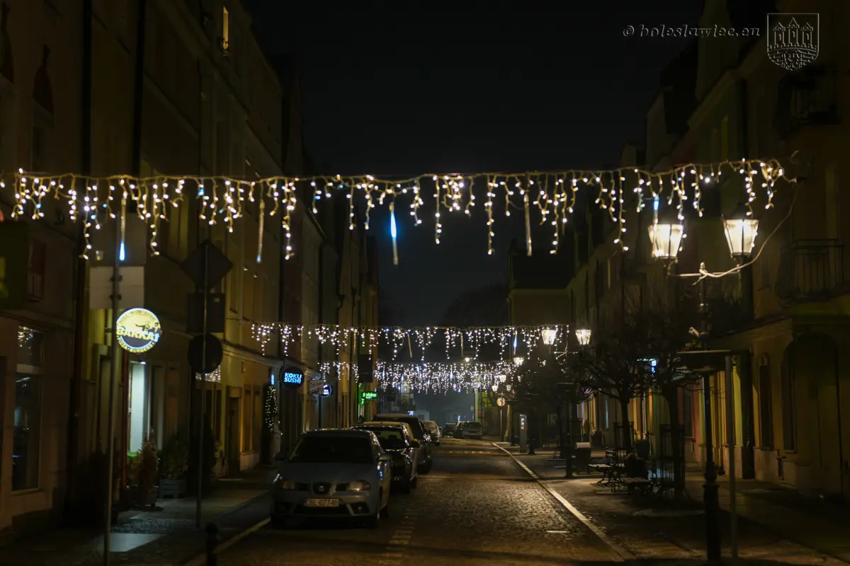 Bolesławiec nocą