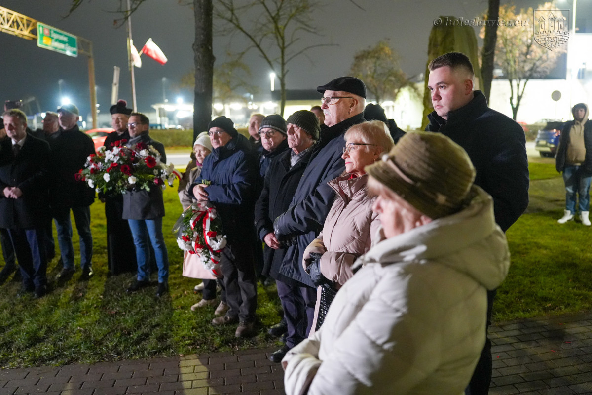 Uroczystość na pl. Wolności