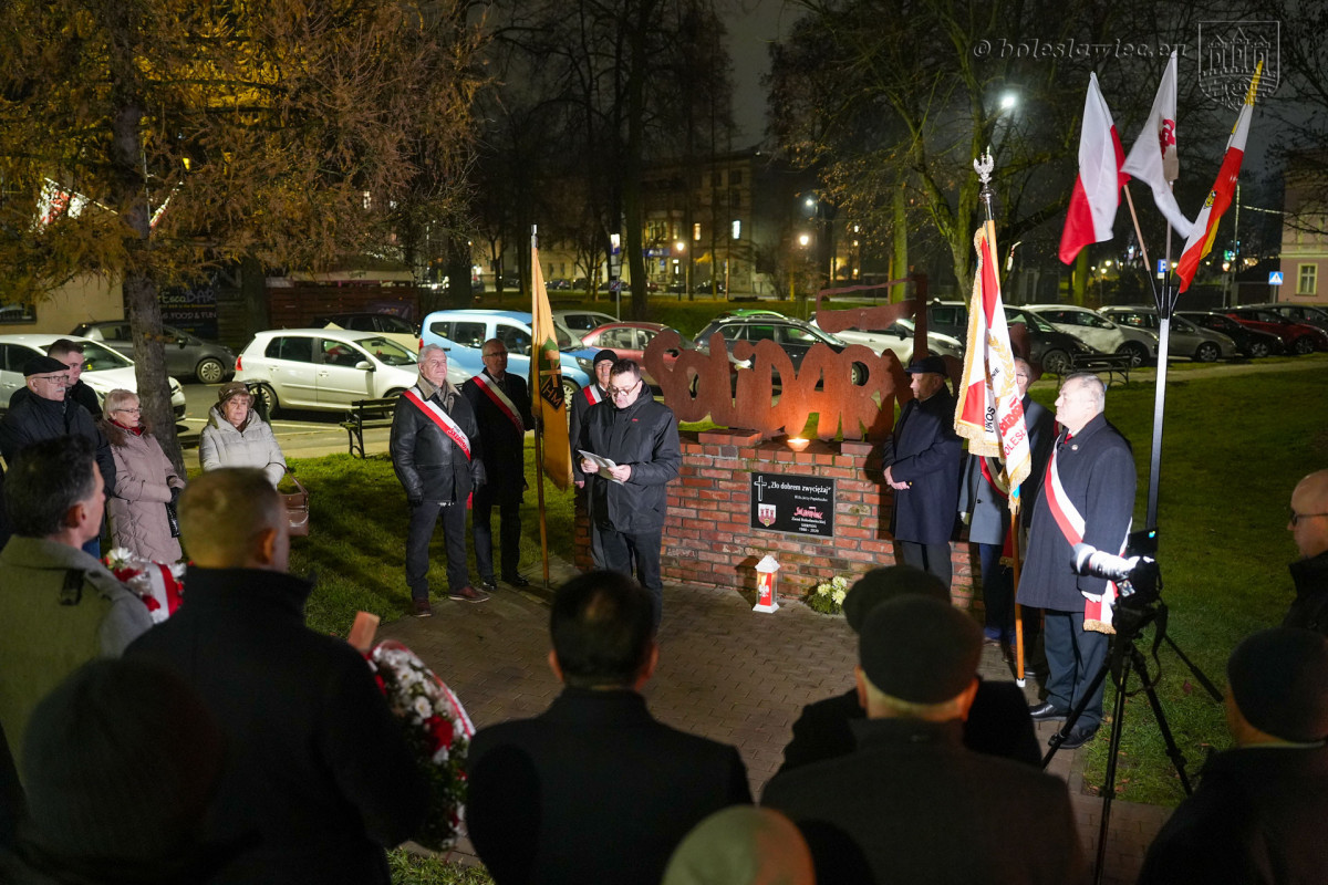 Uroczystość na pl. Wolności