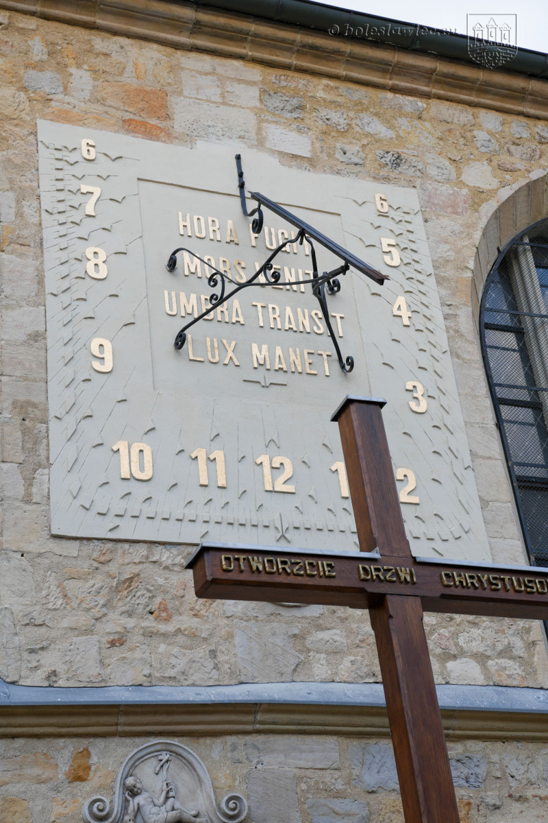 Remont wież kościołów przy ulicy Ceramicznej i przy rynku