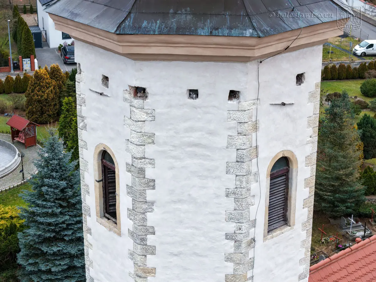 Ремонт веж костелів на вулиці Ceramiczna та біля ринкової площі
