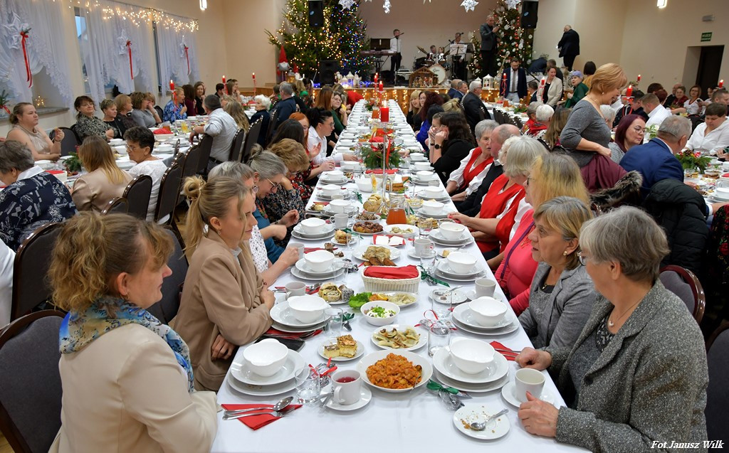 Powiatowa Wigilia Kół Gospodyń Wiejskich w Czernej - 12 grudnia 2025 r.