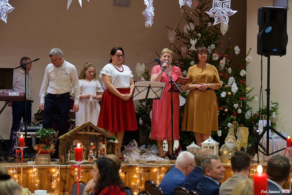 Powiatowa Wigilia Kół Gospodyń Wiejskich w Czernej - 12 grudnia 2025 r.