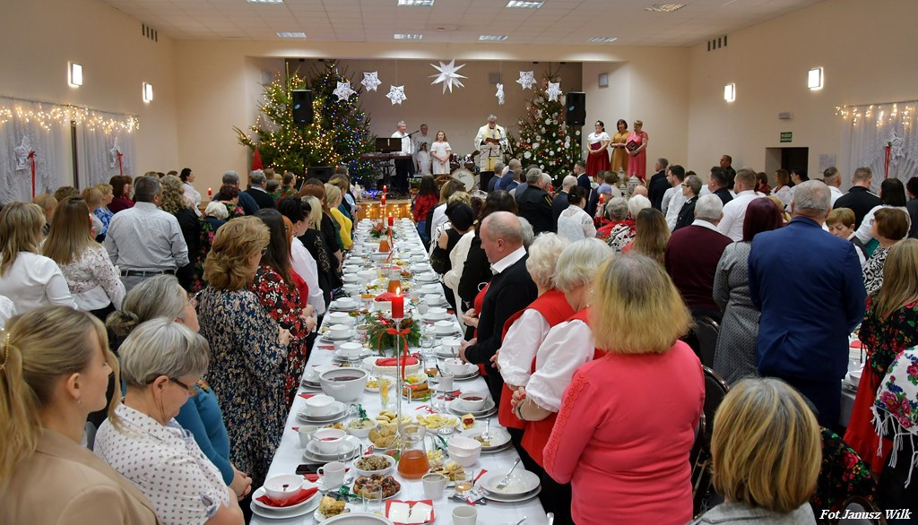 Powiatowa Wigilia Kół Gospodyń Wiejskich w Czernej - 12 grudnia 2025 r.