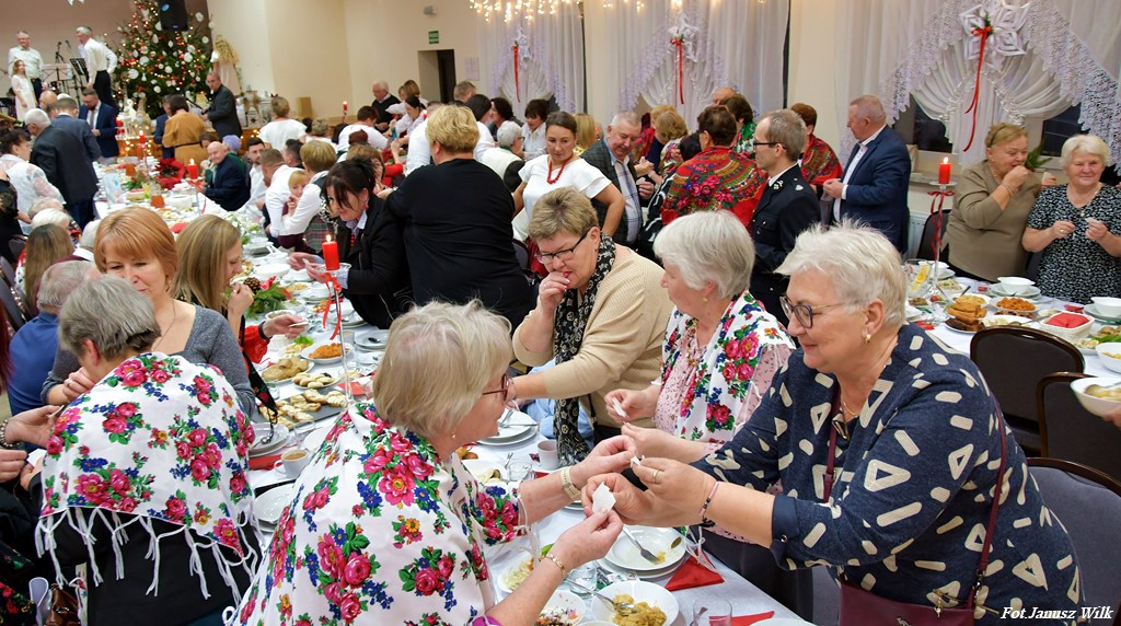Powiatowa Wigilia Kół Gospodyń Wiejskich w Czernej - 12 grudnia 2025 r.