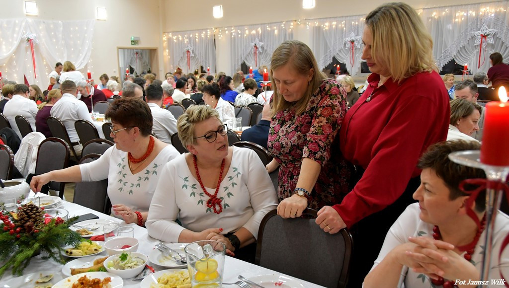 Powiatowa Wigilia Kół Gospodyń Wiejskich w Czernej - 12 grudnia 2025 r.