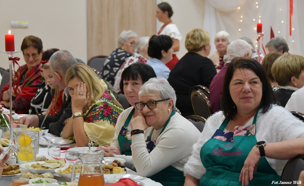 Powiatowa Wigilia Kół Gospodyń Wiejskich w Czernej - 12 grudnia 2025 r.