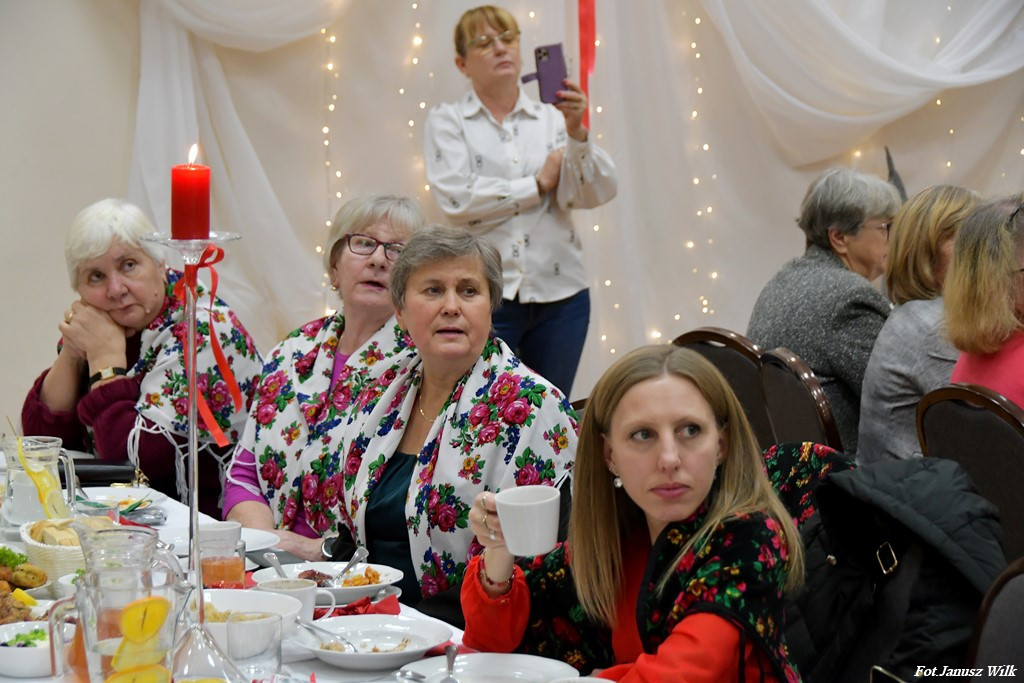 Powiatowa Wigilia Kół Gospodyń Wiejskich w Czernej - 12 grudnia 2025 r.