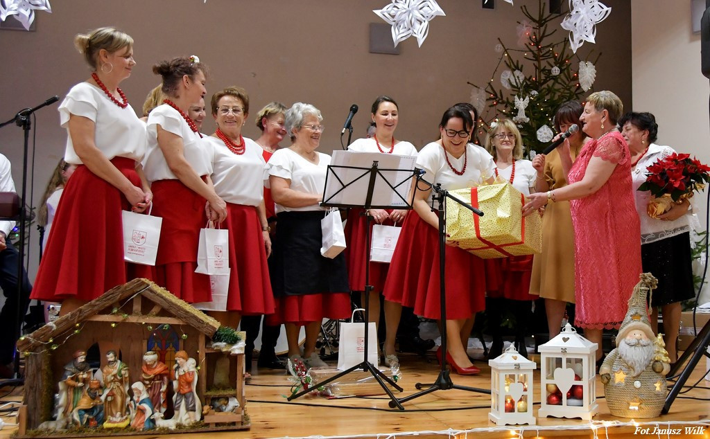 Powiatowa Wigilia Kół Gospodyń Wiejskich w Czernej - 12 grudnia 2025 r.