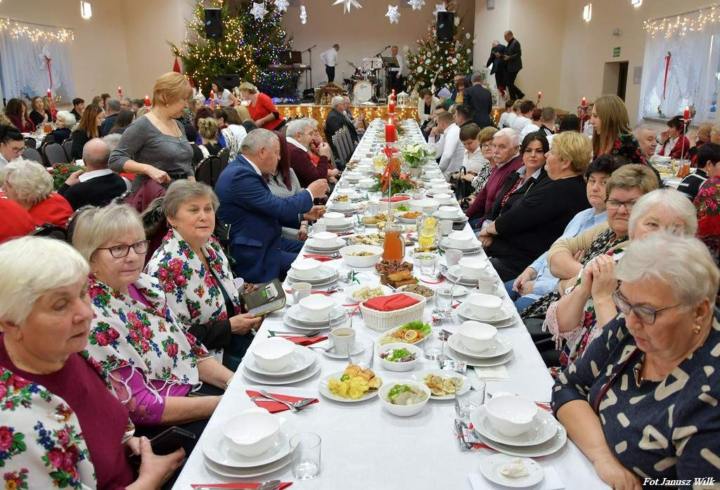Powiatowa Wigilia Kół Gospodyń Wiejskich w Czernej - 12 grudnia 2025 r.